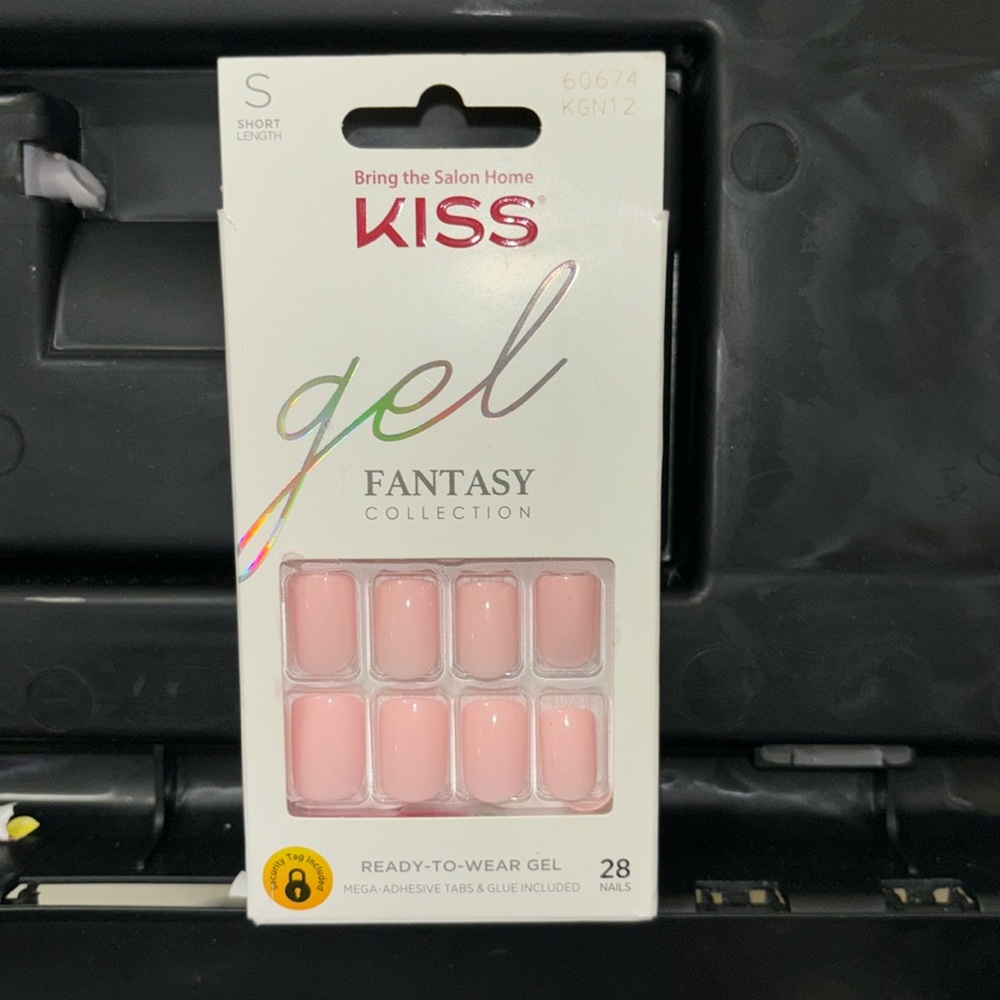 Kiss gel, short length, press-one, pink